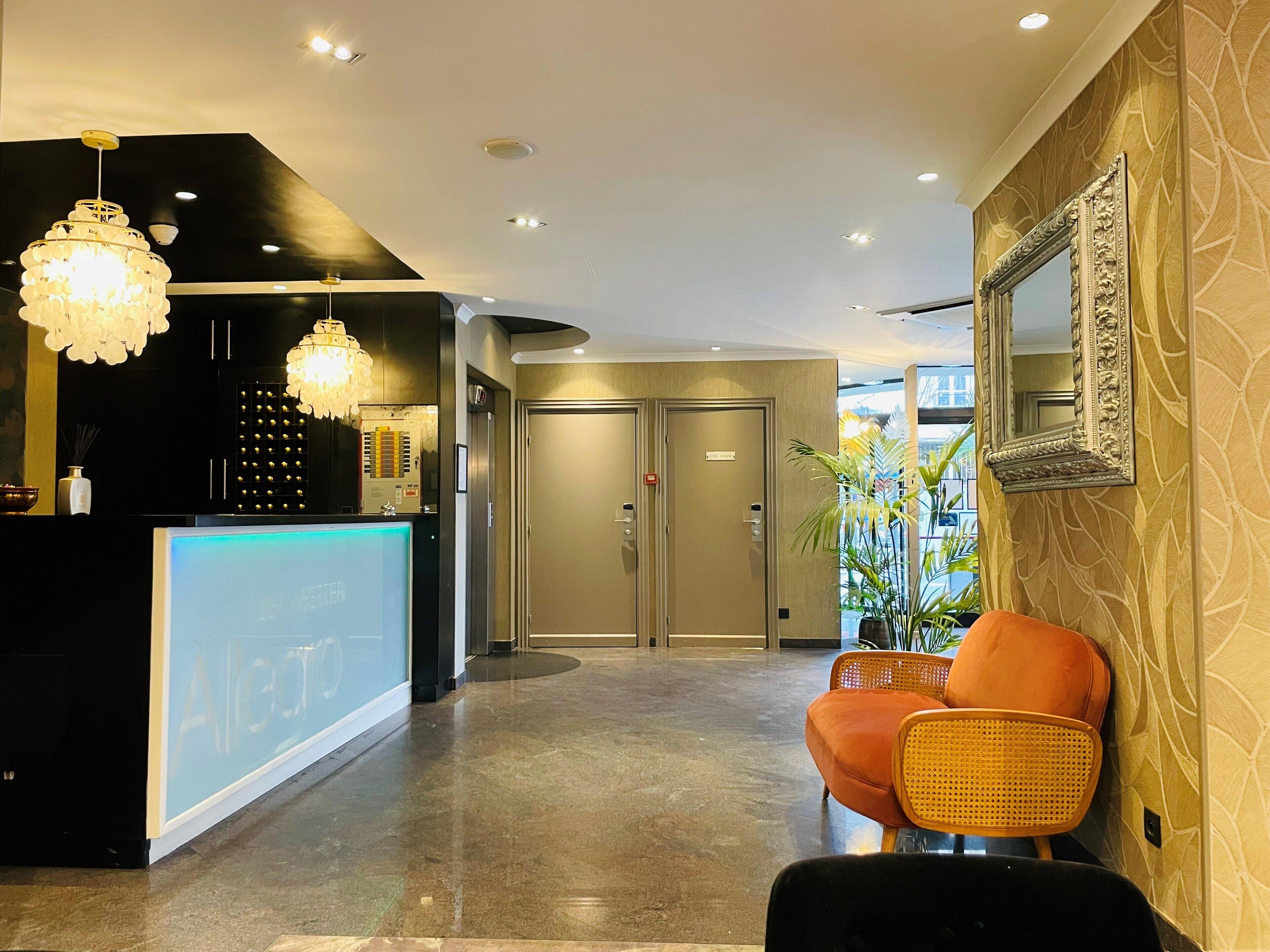 Western Allegro Nation Hotel Paris
